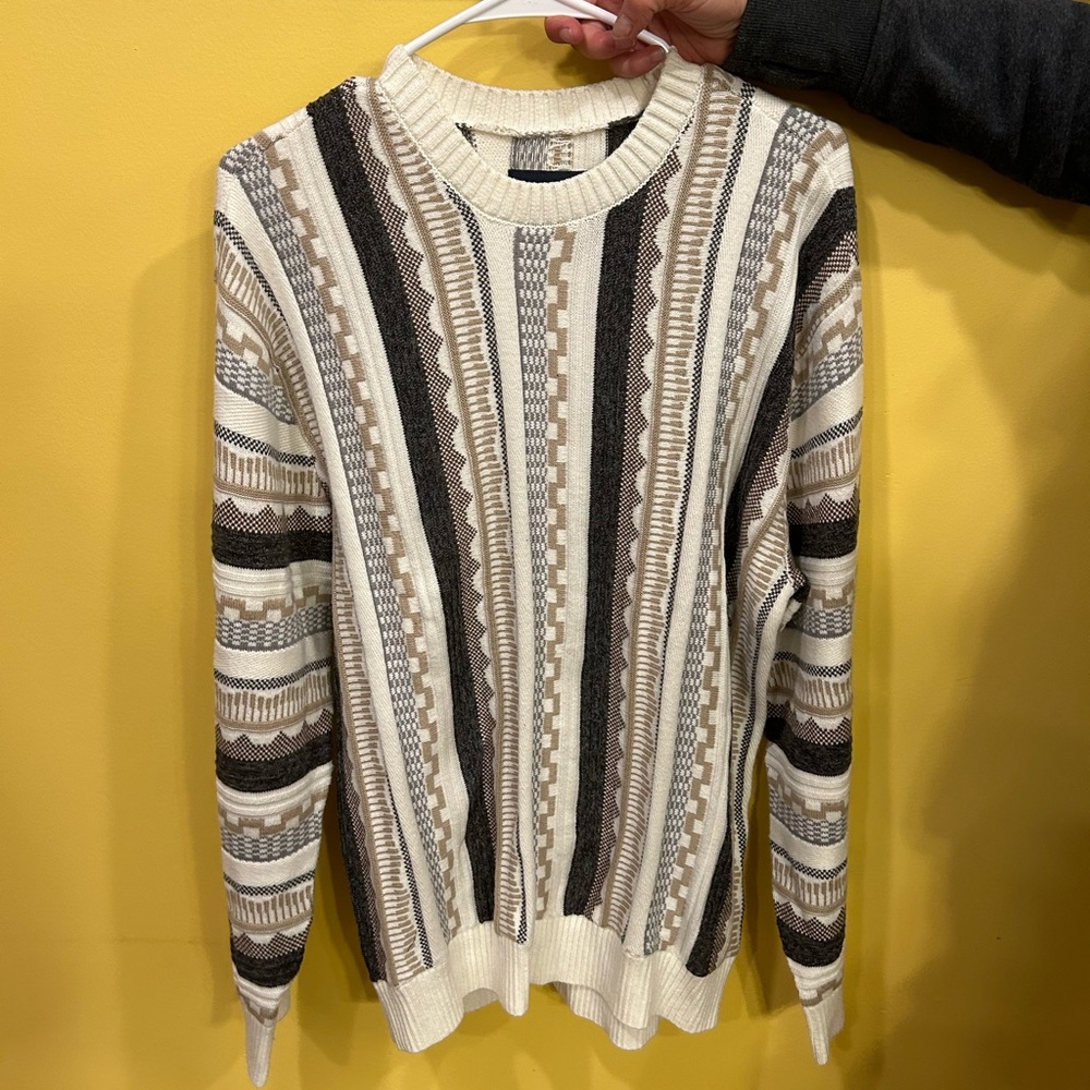hollister sweater